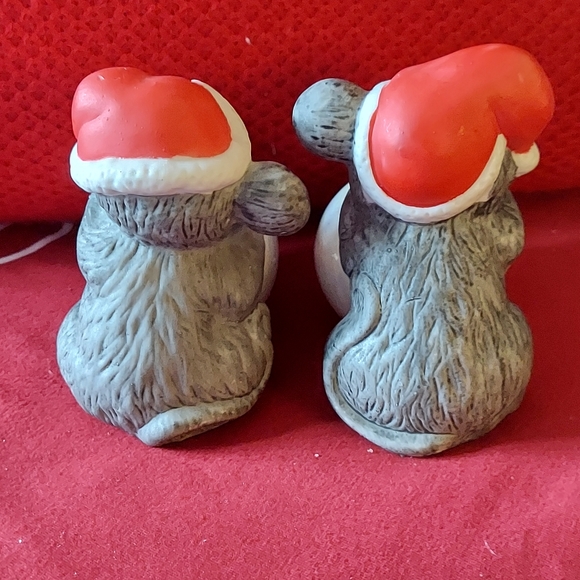Vintage Salt & Pepper Shakers - Picture 4 of 7